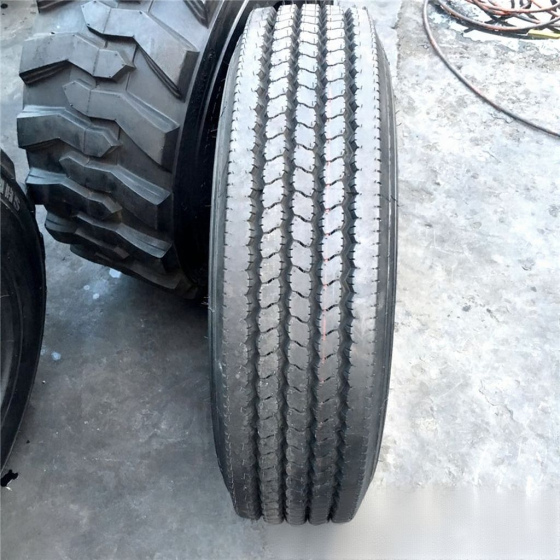 Wholesale of 750R16LT steel wire tires with deepened tread patterns for heavy-load anti-puncture vehicles